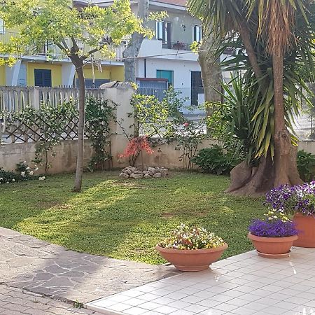 Donna Rosa Apartment ฟรานคาวิลลา อัลมาเร ภายนอก รูปภาพ