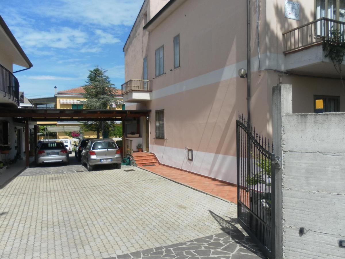 Donna Rosa Apartment ฟรานคาวิลลา อัลมาเร ภายนอก รูปภาพ