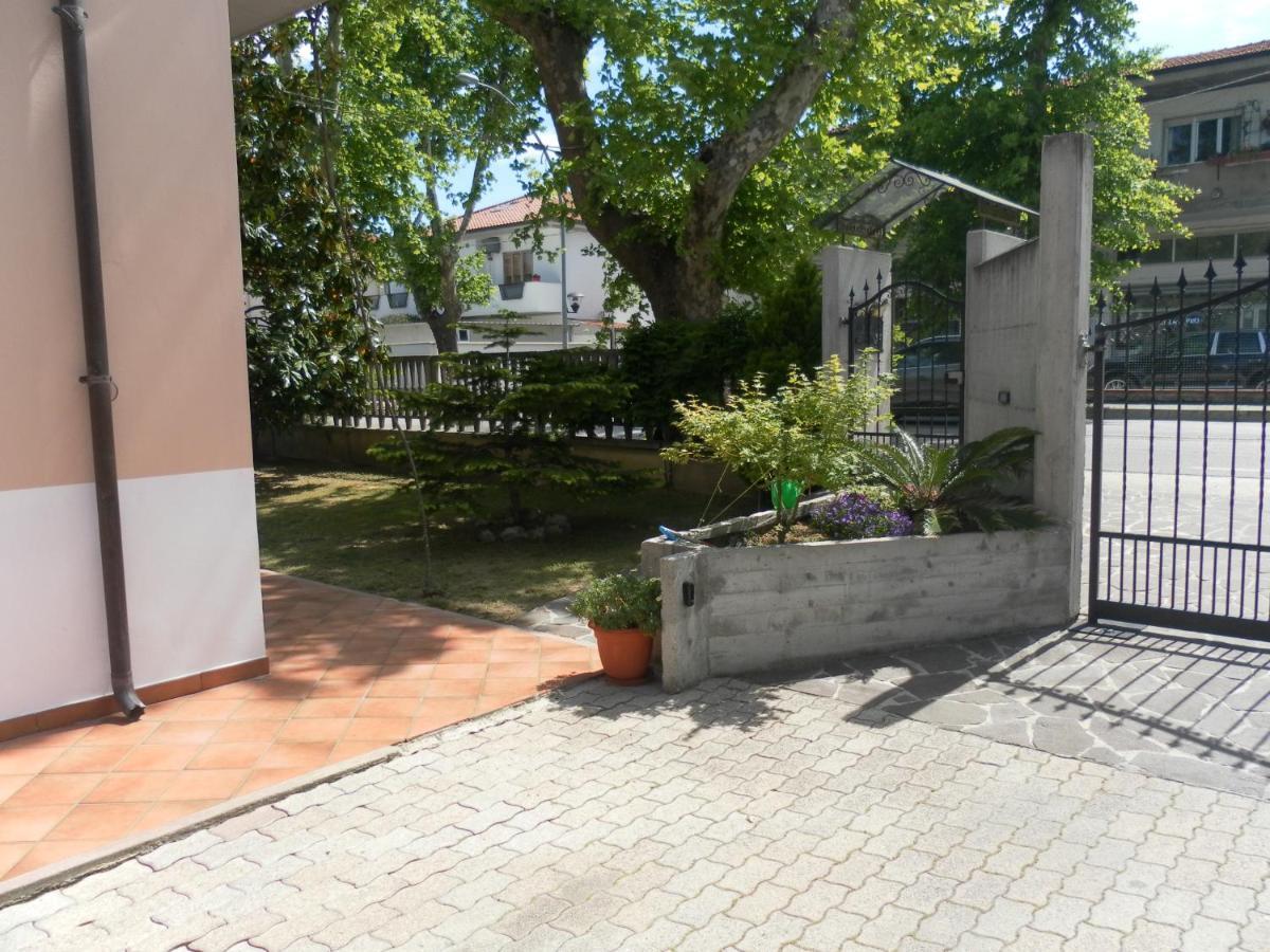 Donna Rosa Apartment ฟรานคาวิลลา อัลมาเร ภายนอก รูปภาพ
